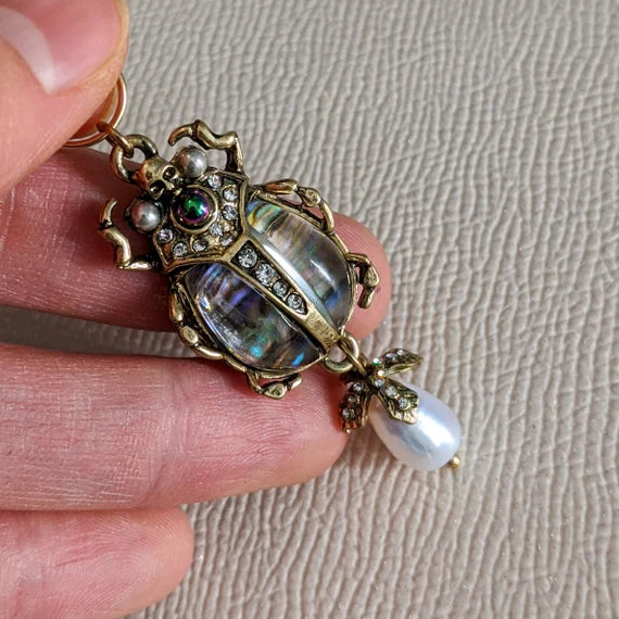 Roller Skate shoe lace accessories diamond Glass Crystal shiny: Gold Skull Gold Moth Scarab Beetle rhinestone with pearl - shoelace Charm