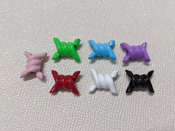 Metal Barbwire Dubraes - NEW COLOURS! Pink, Blue, Purple, Green, Red, White, Black: Barbed Wire Charm Roller skate Sneaker lace Accessories (pack of 6)